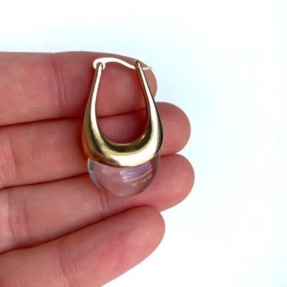 NEW~ Anthropologie Resin Huggie Hoop Gold Earrings - Picture 5 of 8